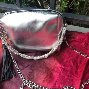 New Saint laurent cosmetic bag in crossbody, hand bag shoulder bag